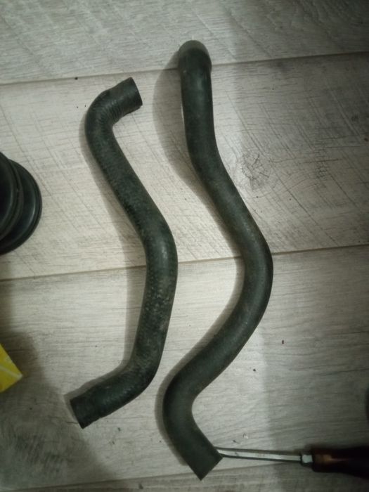 Продам запчасти на Ауди 80 в4