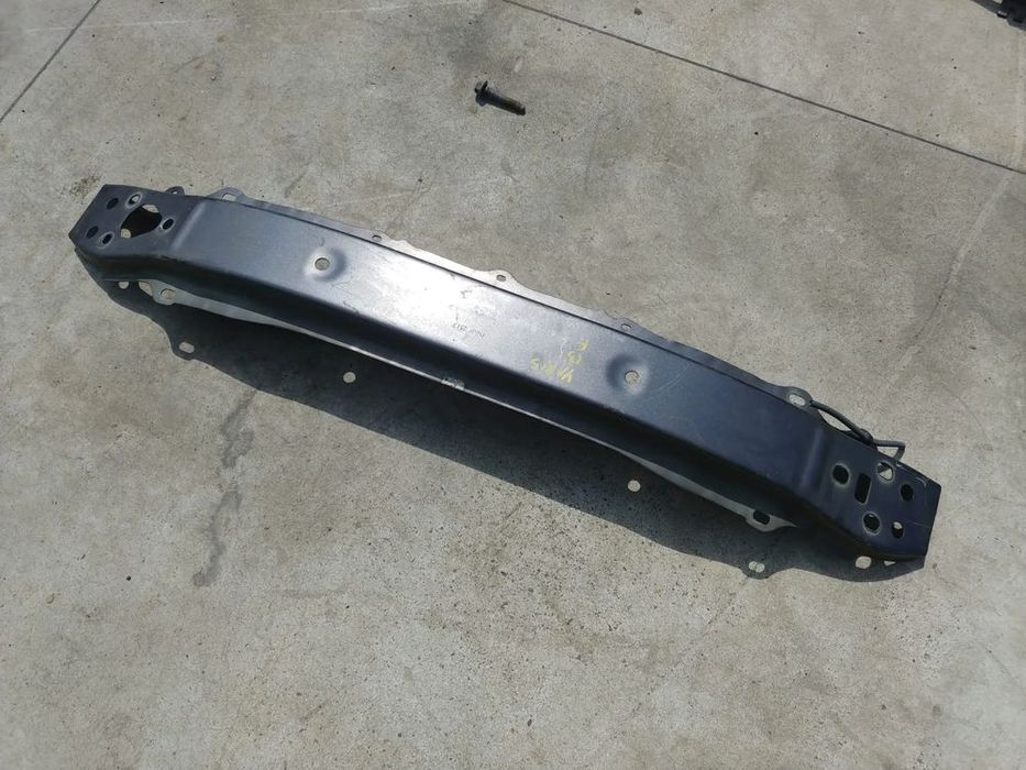 intritura armatura bara fata toyota yaris 3 p13 2013