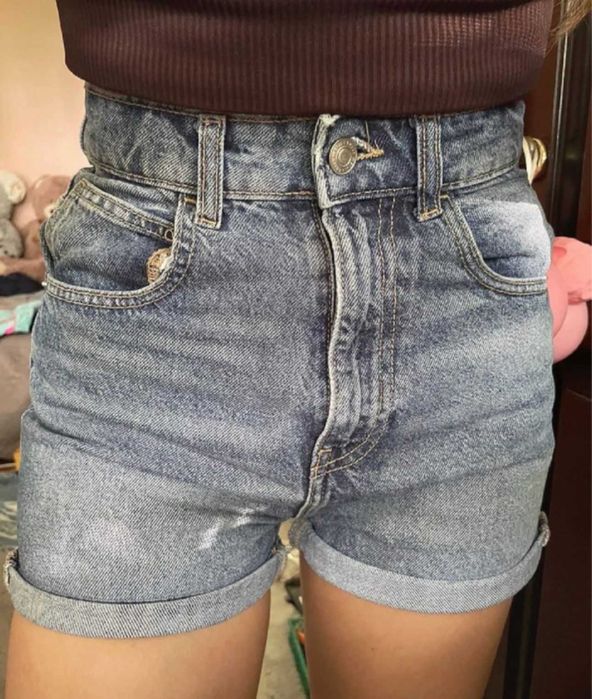 Pantaloni/Blugi scurti talie foarte inalta, XXS/XS, noi, mom