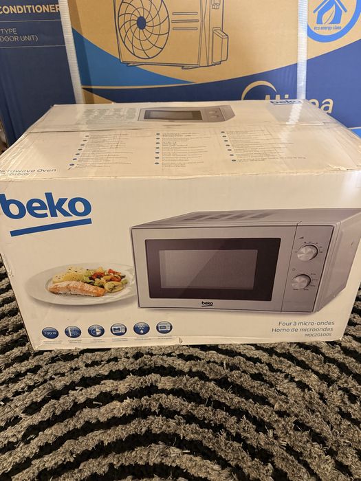 Cuptor microunde Beko Moc 20100S-Nou