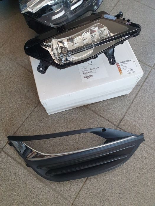 Opel Insignia B far,bară față,radiatoare,aripă,proiector,grila,stop sp