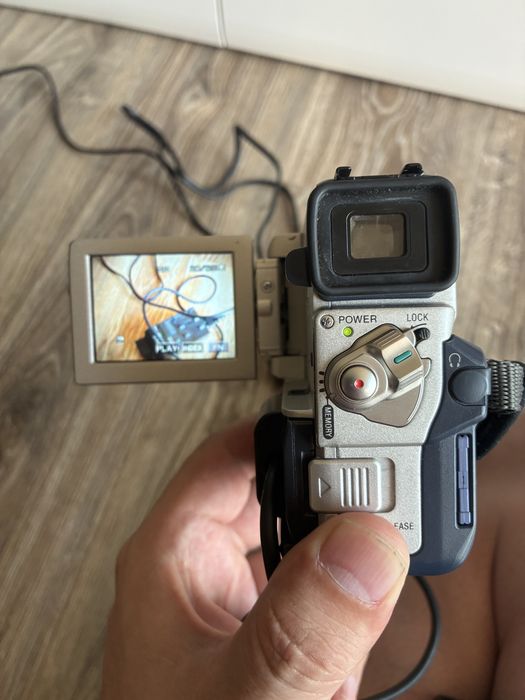 Sony DCR-PC5E - Made in Japan - Камера