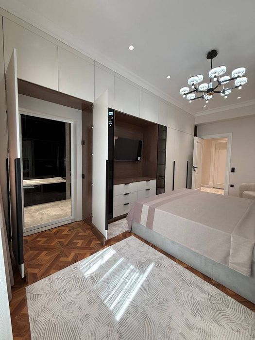 Квартира 5 ком в новостройке, 130м² Мирзо Улугбекский р-н, Паркентский