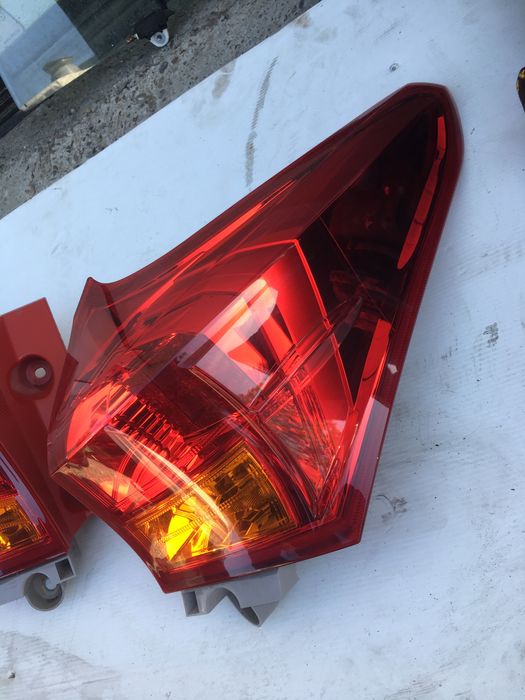 Stopuri/Triple Aripa Toyota Auris Break/Combi 2012-2015. Volan stinga.