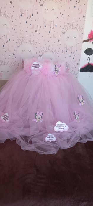 Aranjamente cristelnita personalizate