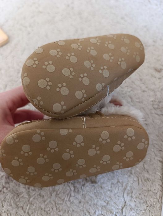 Бебешки зимни пантофи