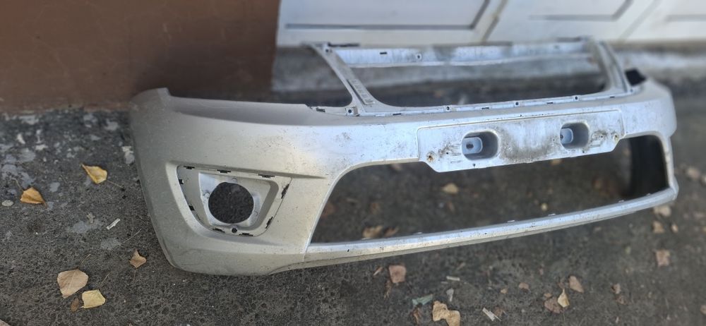 Продам бампер лада гранта.