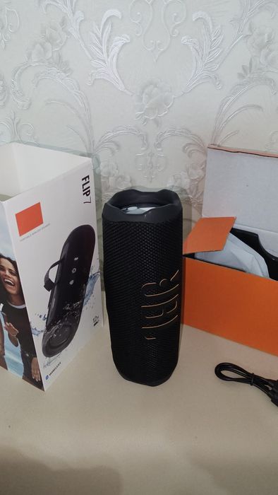 Jbl flip 7 boxa portabila