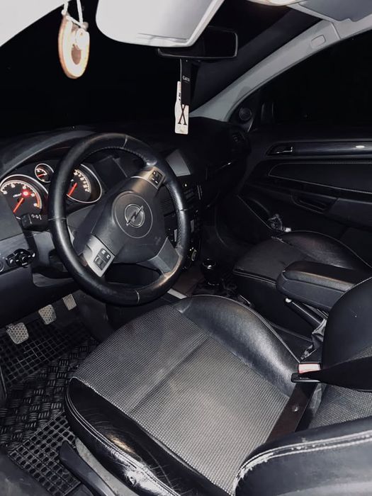 Opel astra h 1.9cdti 150 hp 2004