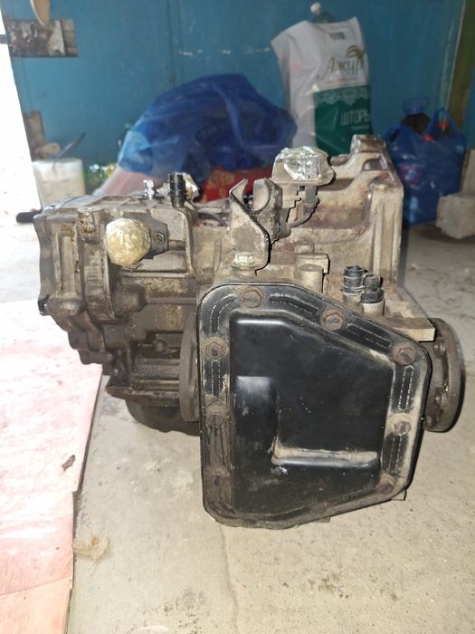 Продам АКПП ГОЛЬФ 4. на запчасти