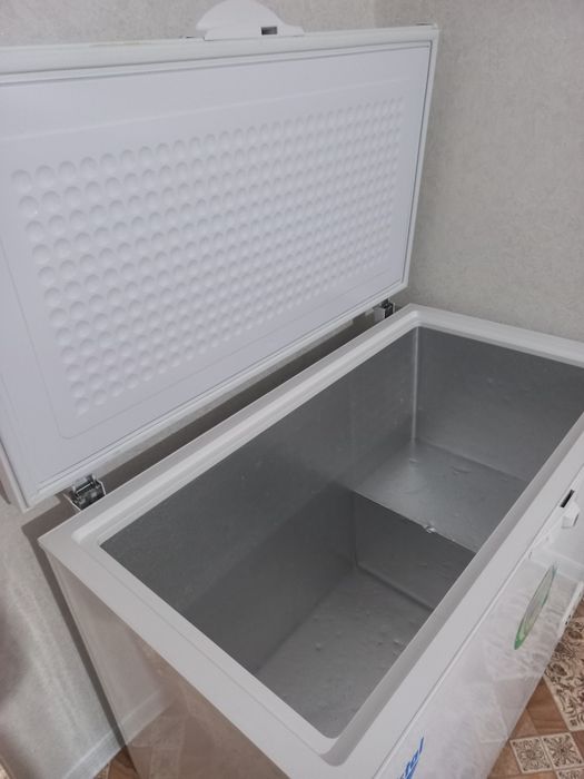 Продаю морозильник