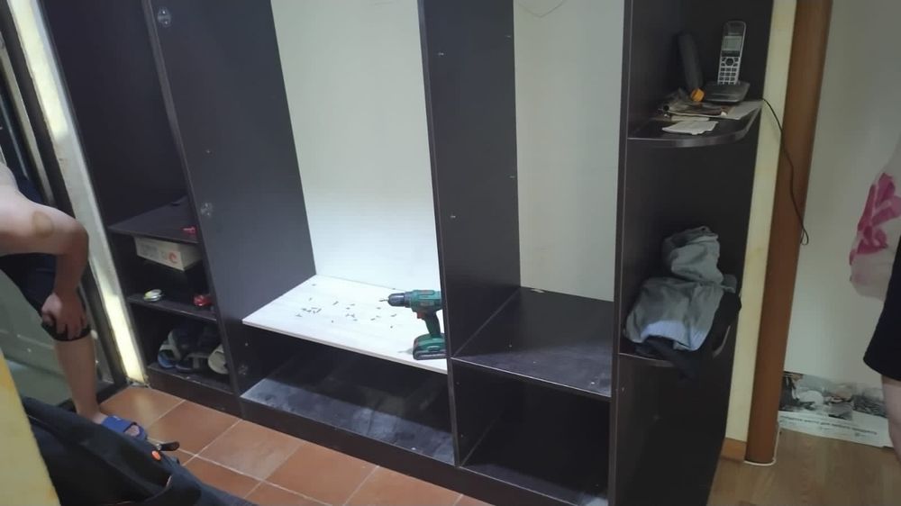 Шкаф для прихожей