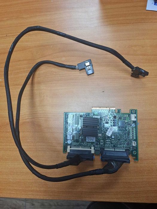 Controler RAID second hand Dell PowerEdge PERC 6i, E2K-UCP-61