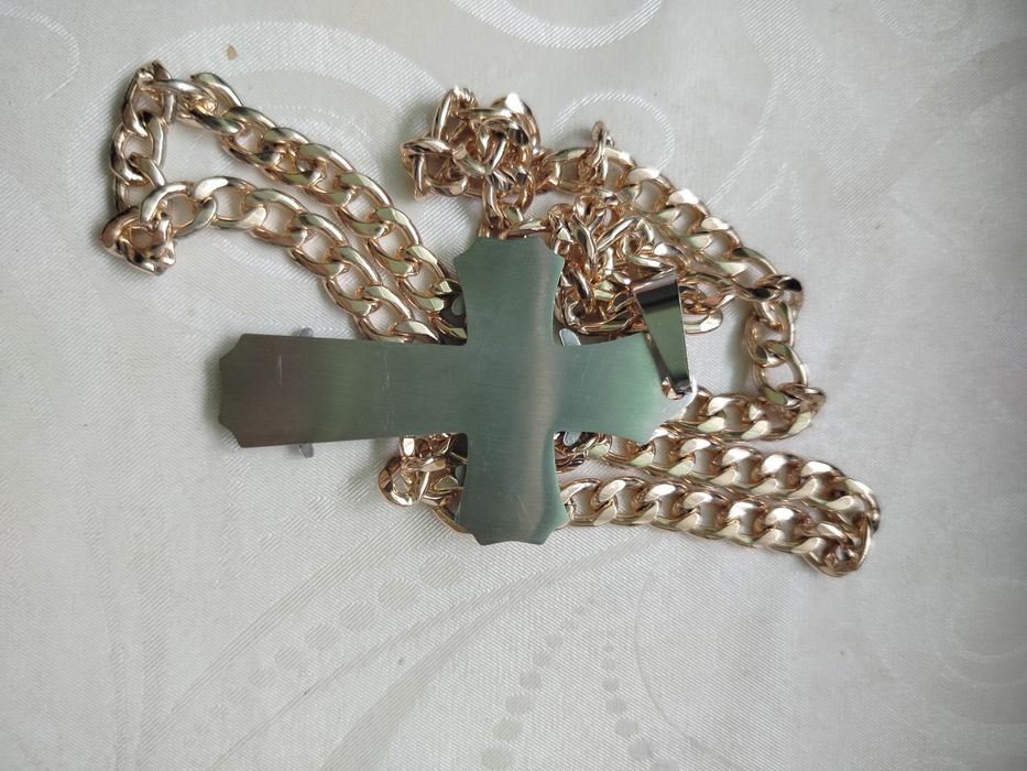 Цепочка с крестом