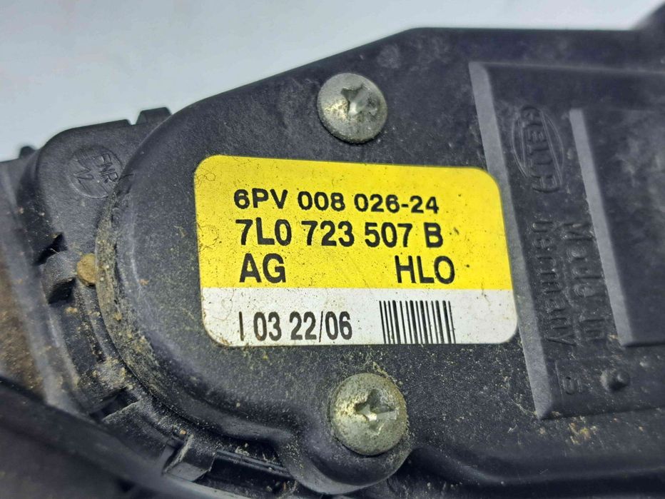 Pedala acceleratie Volkswagen Touareg (7LA, 7L6) [Fabr 2003-2010] 7L07
