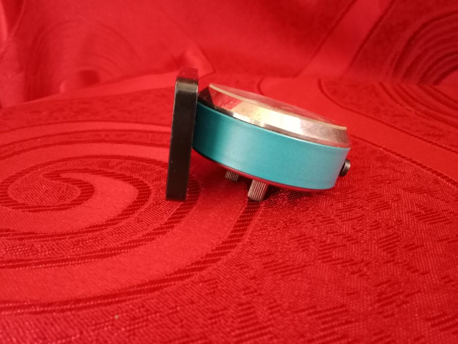 Часы - будильник СССР Ракета знак качества