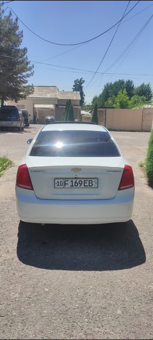 Lacetti 1.8 3 pazaitsa avtomat