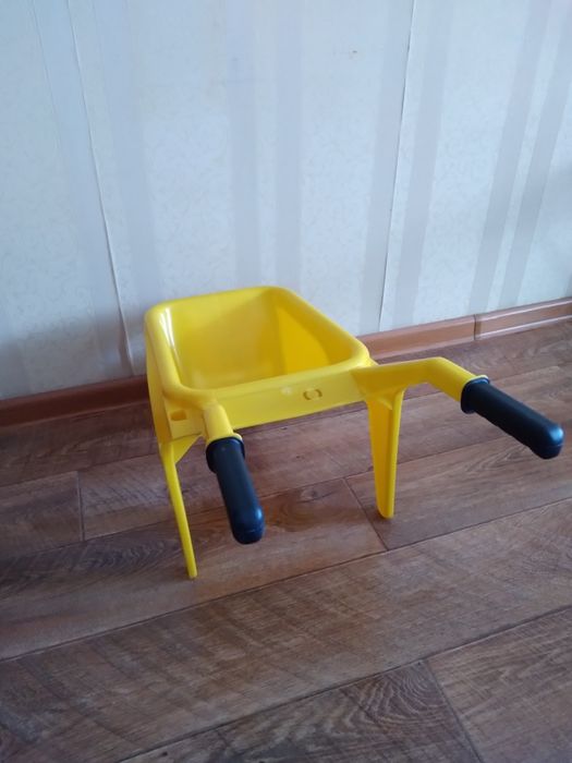 Тачка детская за 2000 тенге