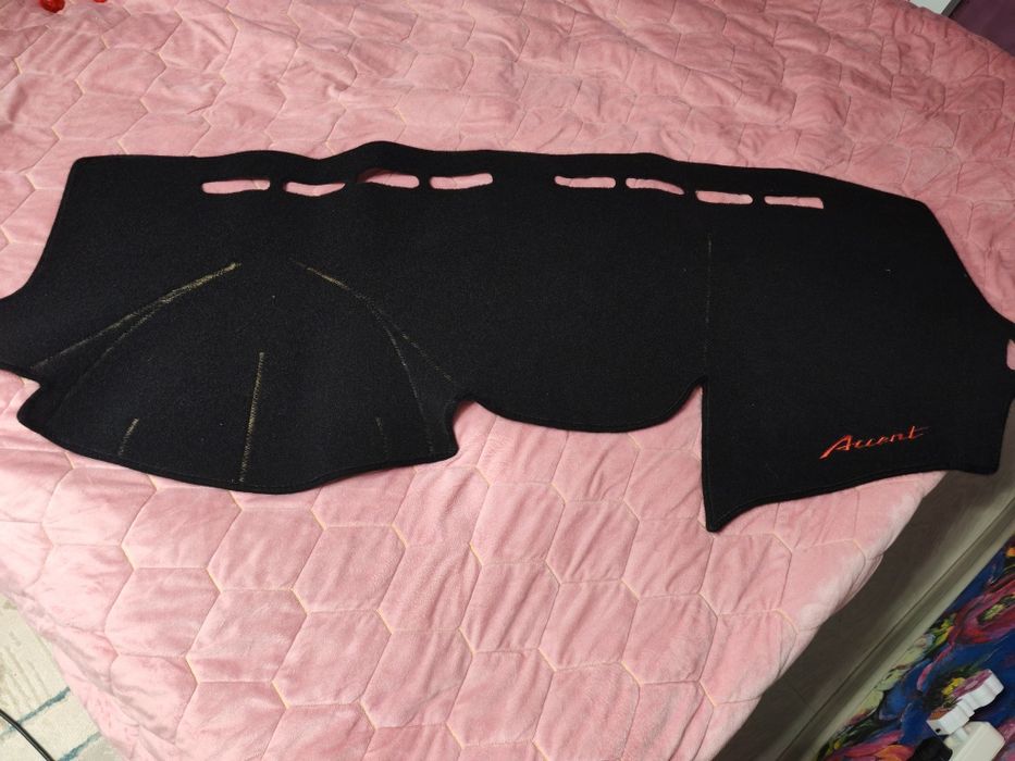 Накидка на панель Хендай акцент