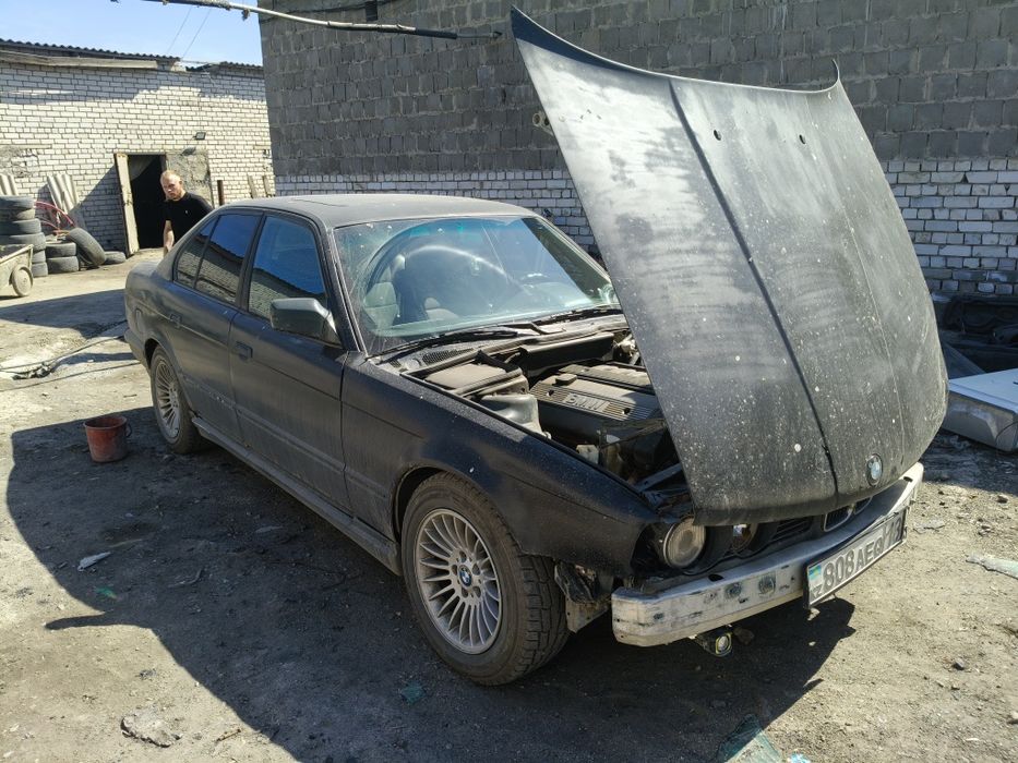 БМВ на разбор е34