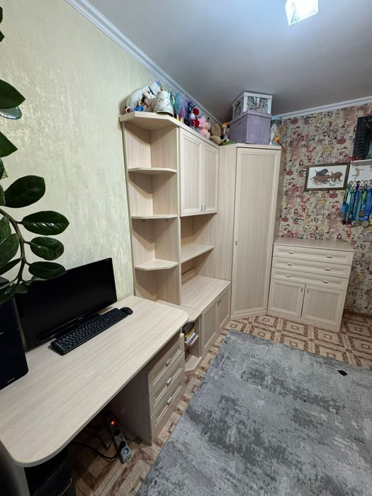 Мебель в детскую комнату