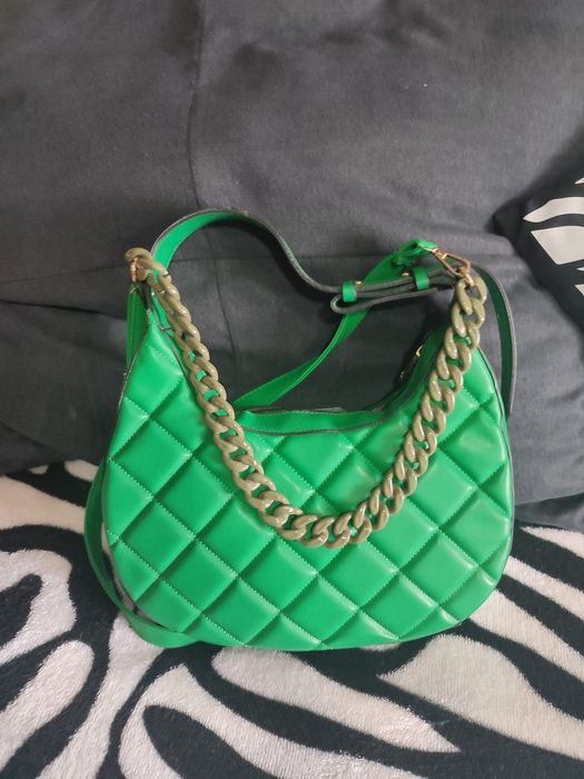 Женская сумка через плечо