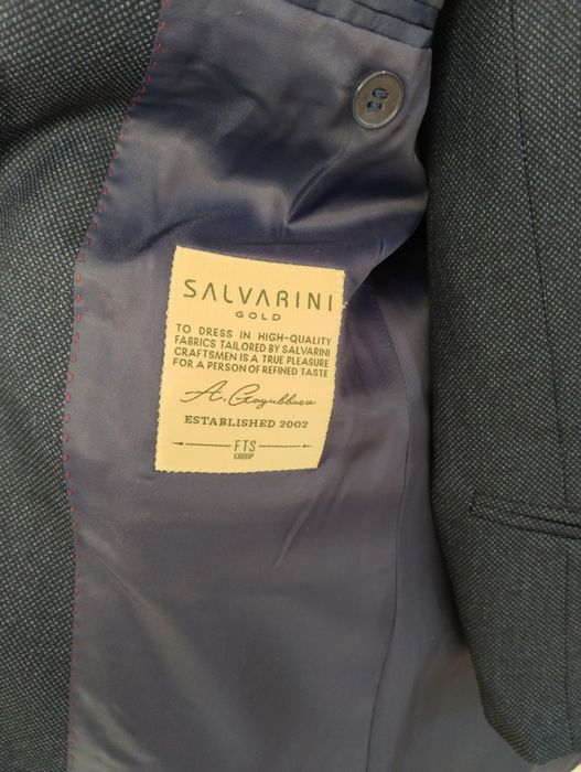 Мужской костюм тройка