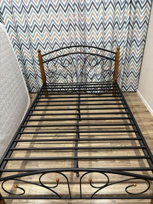 Продам кровать.