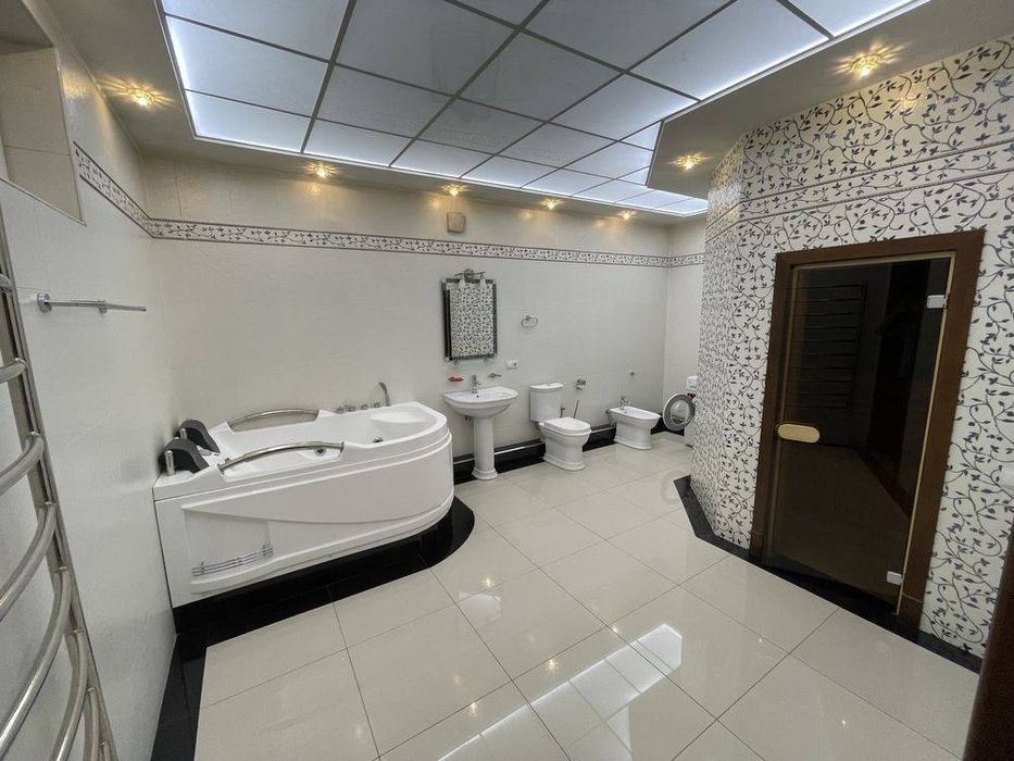 Продается Евро дом улица Никитинв 
Мирзо Улугбекский район 
ул.Никитин