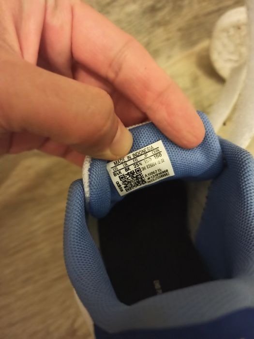 Детски спортни обувки Adidas за момче/ момиче