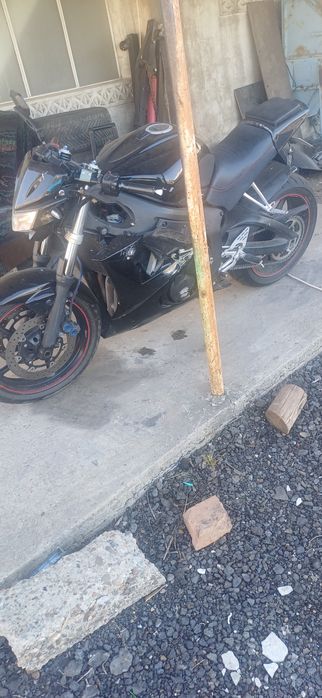 Yamaha r 6 2004 modificata dar avariata