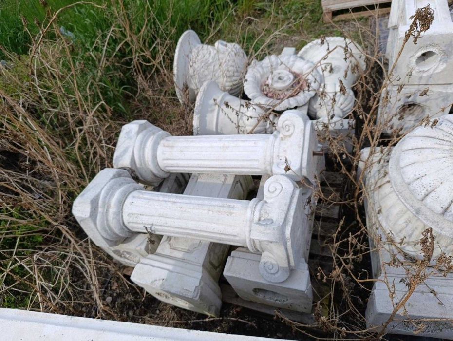 Градински Сет, произход Италия, материал цимент