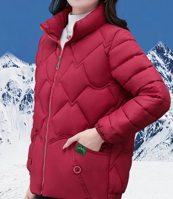 Продам женскую куртку