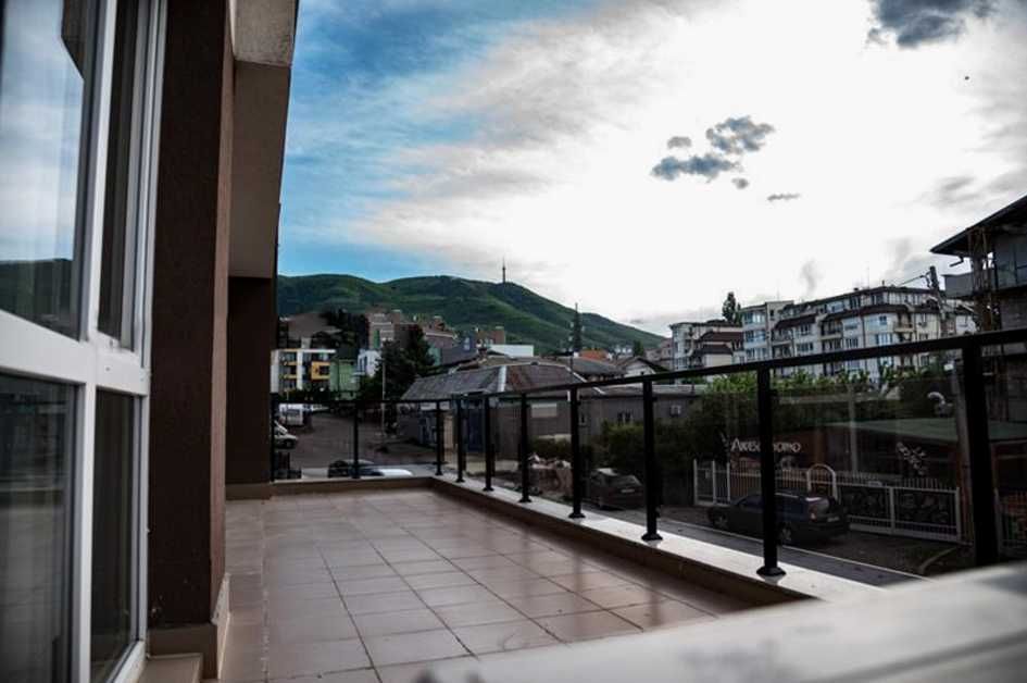 Дава се под наем Двустаен апартамент в София, Манастирски ливади - 75 кв.м за 528.36 € - Снимка #4