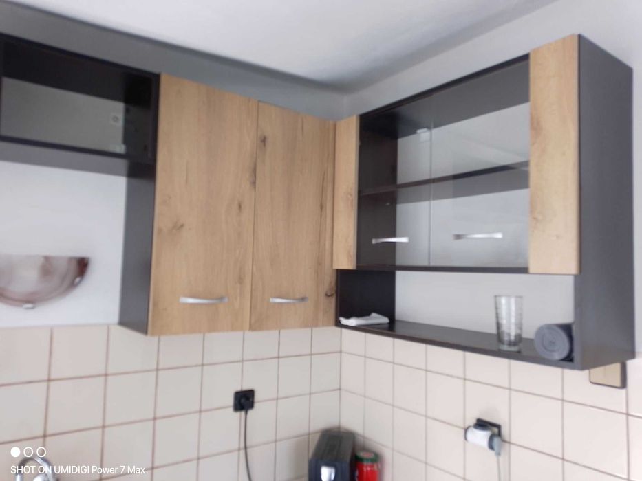 Дава се под наем Тристаен апартамент в Шумен, Център - 62 кв.м за 326.4 € - Снимка #13