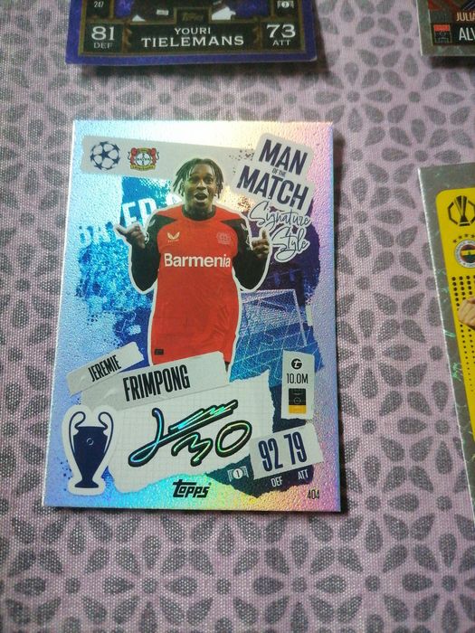 Cartonașe Topps sez 24-25 ediție diferite