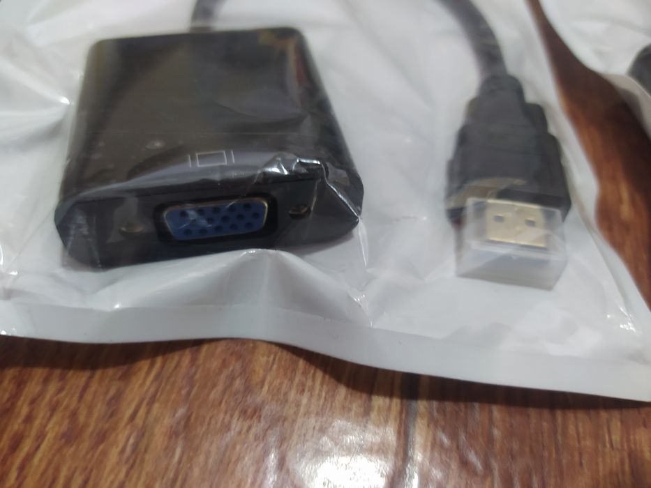 Конвертер HDMI VGA новый