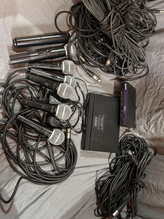 Echipamente audio: Microfoane Shure, Cabluri Klotz 10m, Receivere