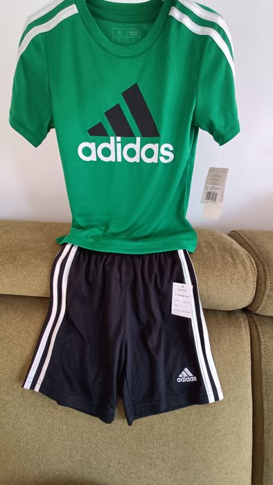 Set Adidas baieti 104-110 (4-5ani)