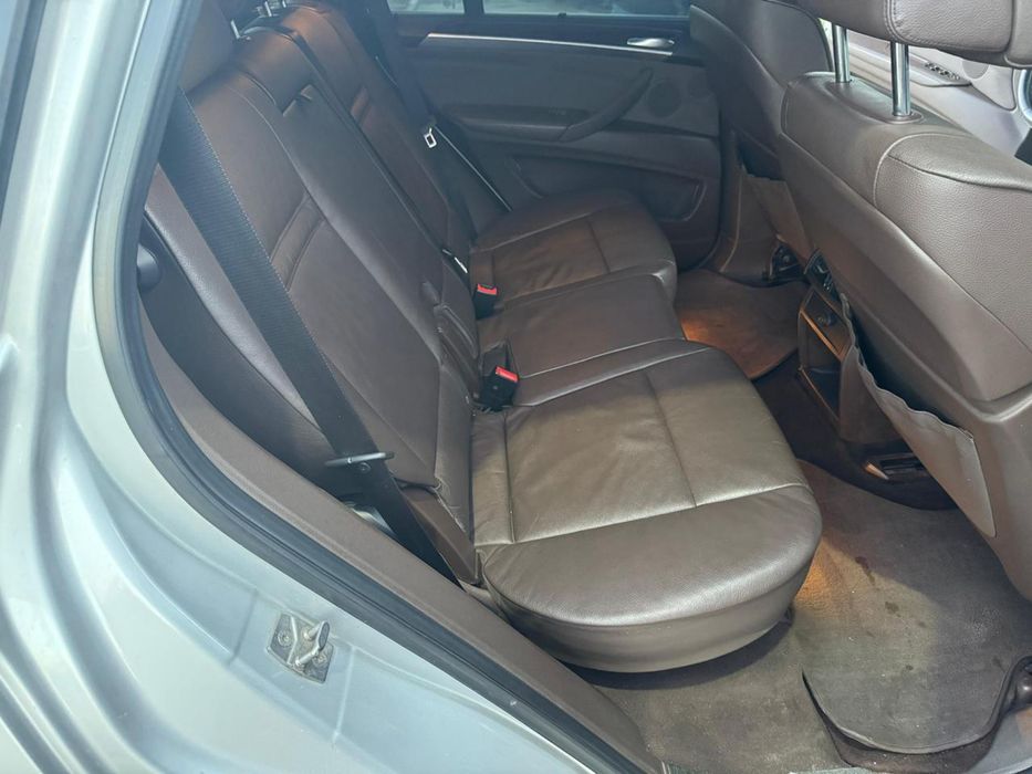BMW X5 E70 4.4 twin turbo