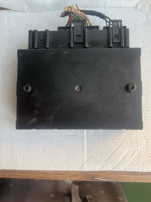 Modul Confort VW T5  Modul Carlig cod 7H0959433B Volkswagen