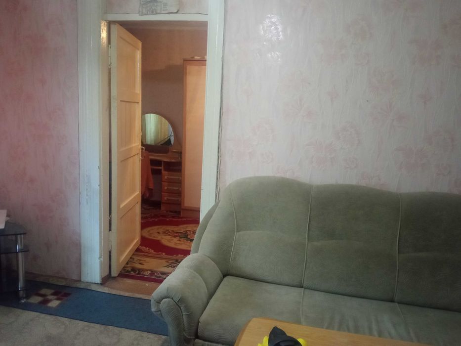 Продам 2 комн. квартиру