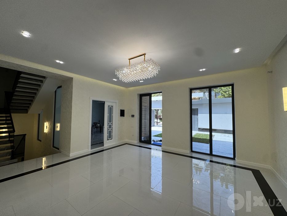 VIP-дом 500 м² | Центр Луначарского | 4 сотки