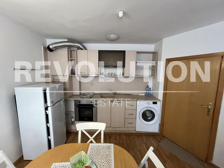 Двустаен апартамент  в гр.Варна, Спортна зала!