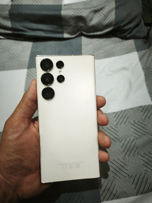 Samsung S23 Ultra 12/512 gb