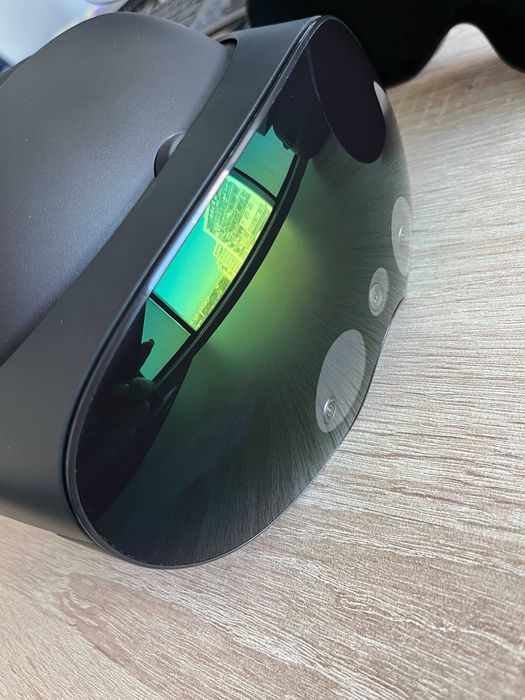 Meta Quest Pro | 256GB | VR/MR Headset + калъф