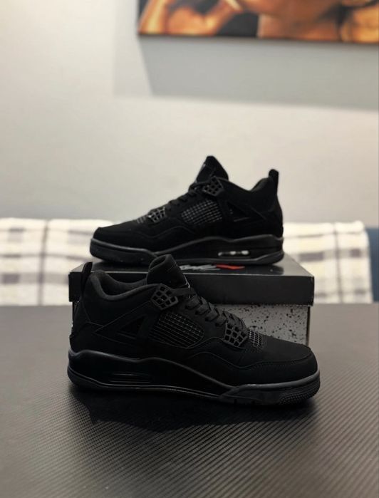 Adidasi “Jordan 4 Black Cat” (Sigilat)