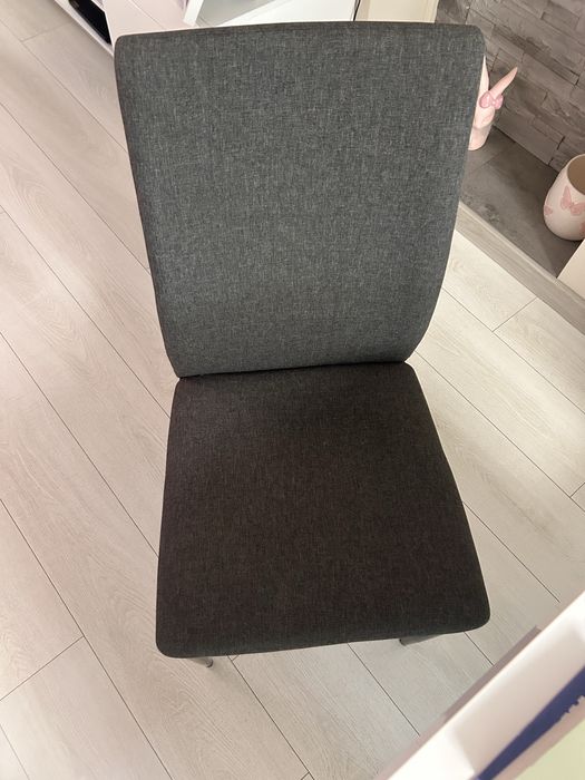 Трапезарни столове