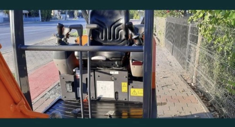 Miniexcavator 1.6tone Daewoo 1000 de ore