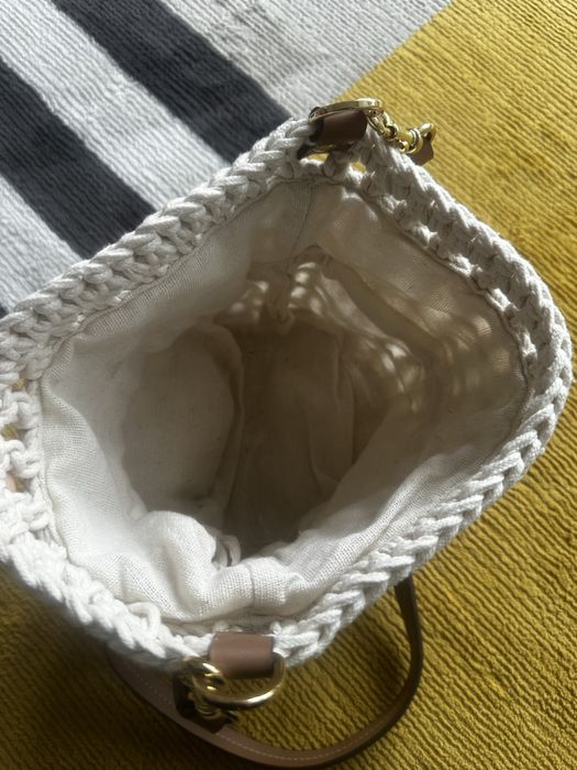 Geanta crossbody Parfois crosetata